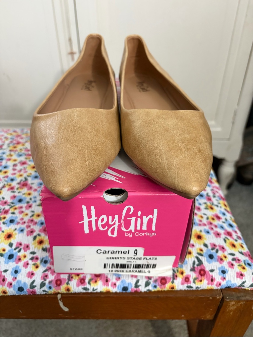 NWT Corkys HeyGirl Caramel Pointed Flats